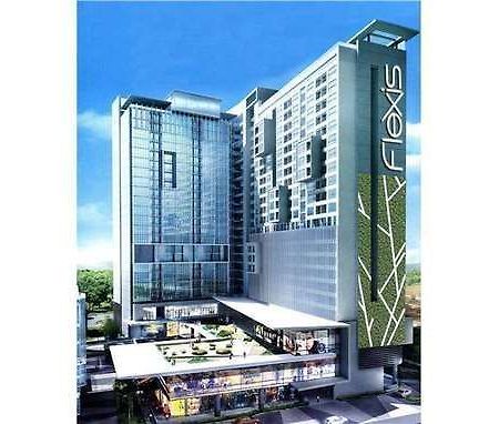 סרי קמבאנגן Premier Times International Hotel מראה חיצוני תמונה