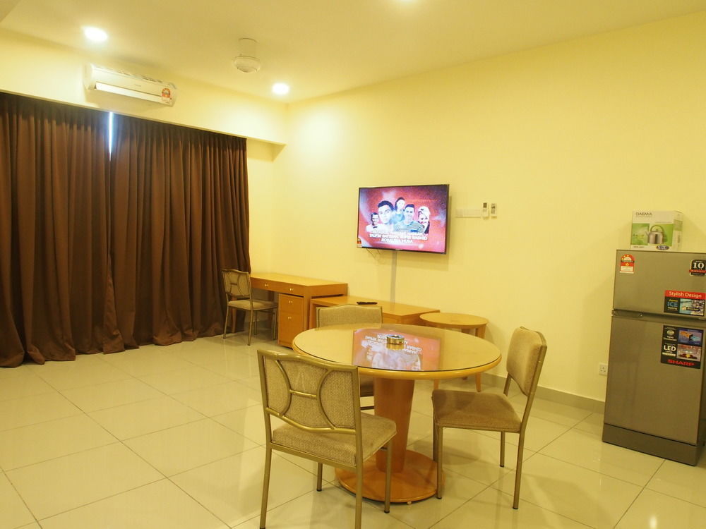 סרי קמבאנגן Premier Times International Hotel מראה חיצוני תמונה