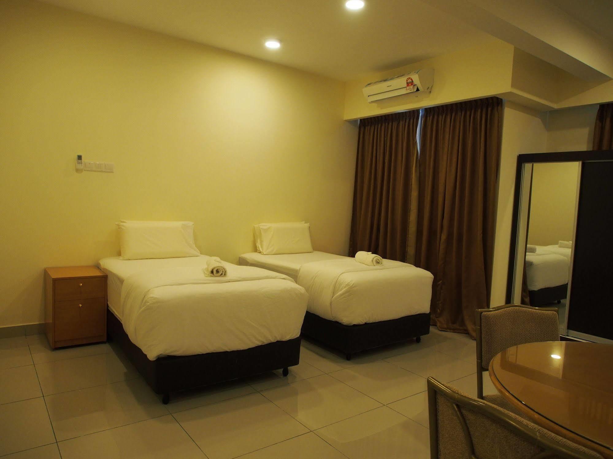 סרי קמבאנגן Premier Times International Hotel מראה חיצוני תמונה