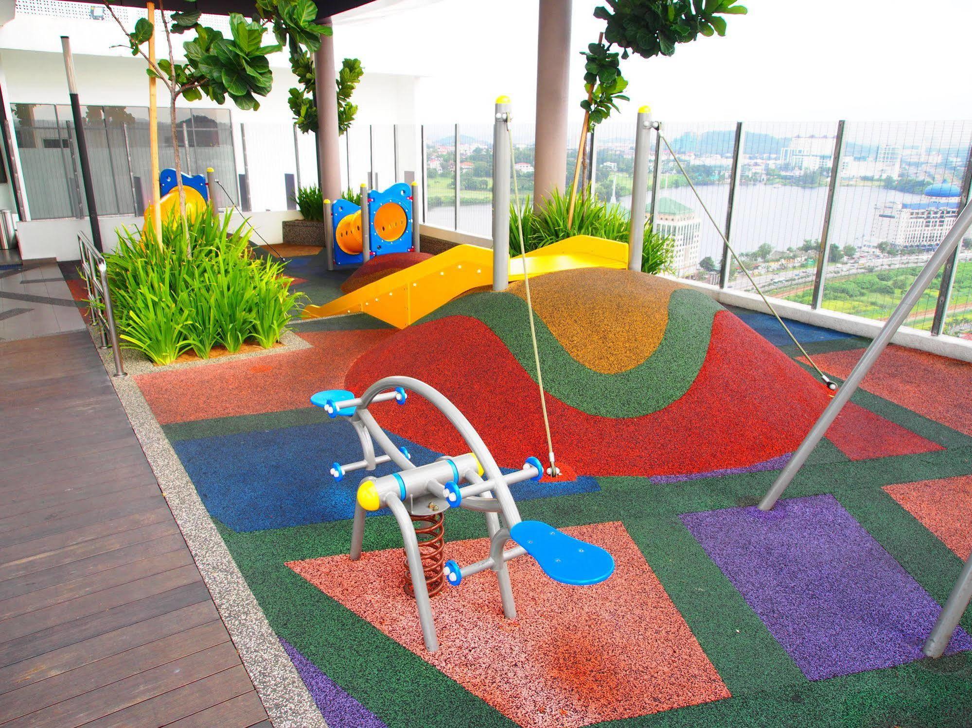 סרי קמבאנגן Premier Times International Hotel מראה חיצוני תמונה
